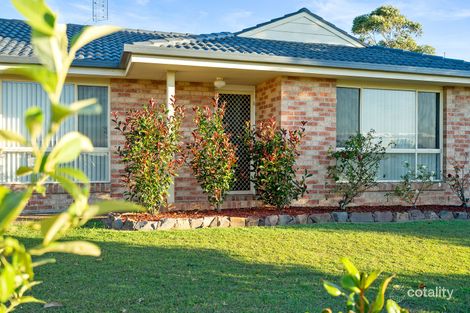 Property photo of 62 Waterbush Crescent Woodberry NSW 2322