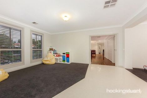 Property photo of 1 Barwon Street Taylors Hill VIC 3037