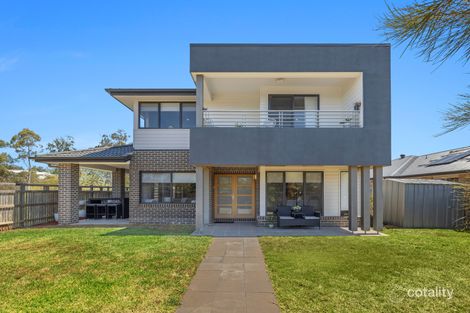 Property photo of 10 Parkland Drive Springfield Lakes QLD 4300