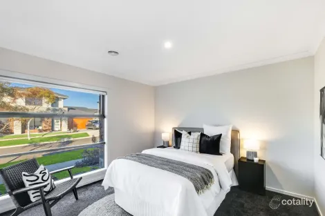 Property photo of 3 Runcorn Street Werribee VIC 3030