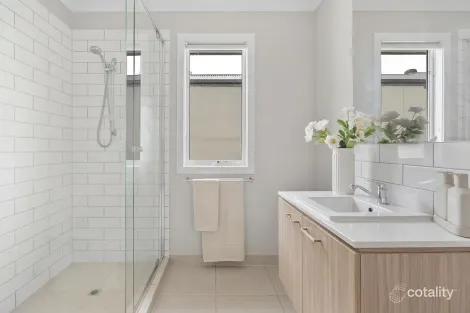 Property photo of 37 Botanical Drive Mount Duneed VIC 3217