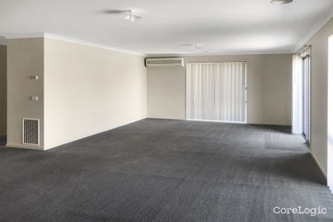 Property photo of 83 Duncombe Park Way Deer Park VIC 3023