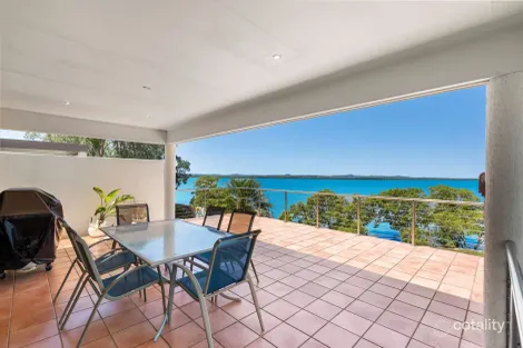 18 Waterfront Easement, Redland Bay, QLD 4165