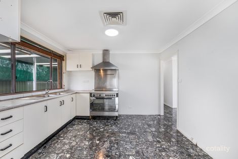 Property photo of 12 Austen Close Wetherill Park NSW 2164