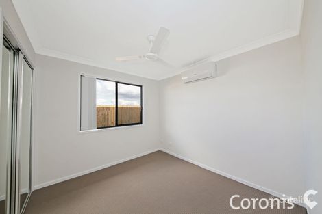 Property photo of 2/19 Mount Mitchell Road Park Ridge QLD 4125