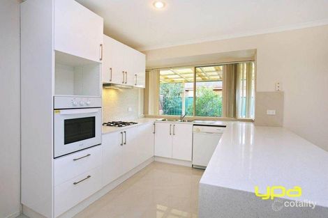 Property photo of 4 Provis Close Burnside VIC 3023