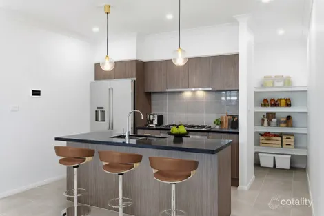 Property photo of 103 Biscay Circuit Menangle Park NSW 2563