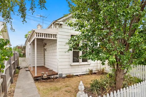 87 River St, Newport, VIC 3015