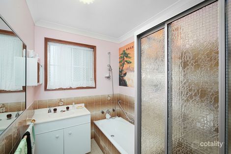 Property photo of 18/1 Dan Close Gorokan NSW 2263