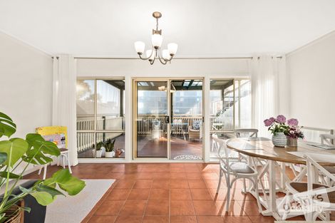 Property photo of 6 Penny Lane Berwick VIC 3806