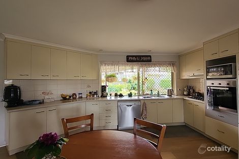 Property photo of 8 Bottlebrush Court Glenvale QLD 4350