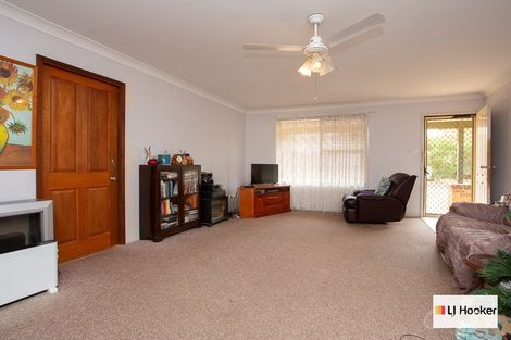 Property photo of 4 Wayamba Close Hillvue NSW 2340