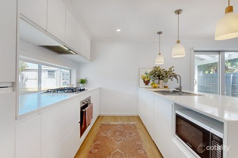 Property photo of 7 Mundoora Court Mornington VIC 3931