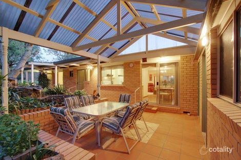16 Carronvale Rd, Mooroolbark, VIC 3138