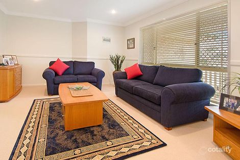 Property photo of 93 Hummingbird Crescent Wishart QLD 4122