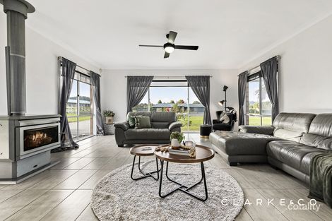 Property photo of 2 Gilmore Street Vacy NSW 2421