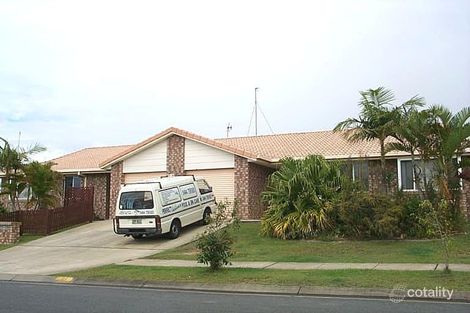 31 Kenny Dr, Labrador, QLD 4215