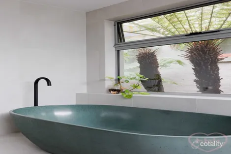 Property photo of 7 De Graaff Place Holder ACT 2611