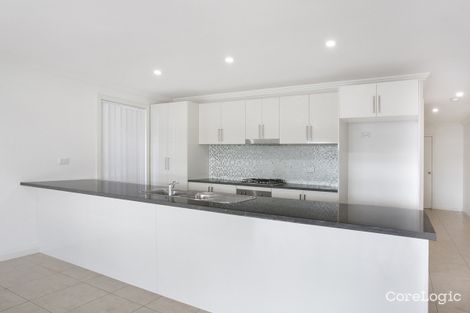 Property photo of 1 Chivers Place Ingleburn NSW 2565
