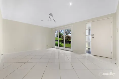 Property photo of 29 Falstaff Place Rosemeadow NSW 2560