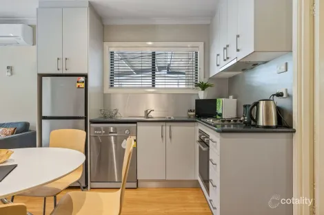 Property photo of 4/2 Gavan Street Bright VIC 3741