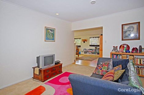 Property photo of 37 Illuka Crescent Mount Waverley VIC 3149