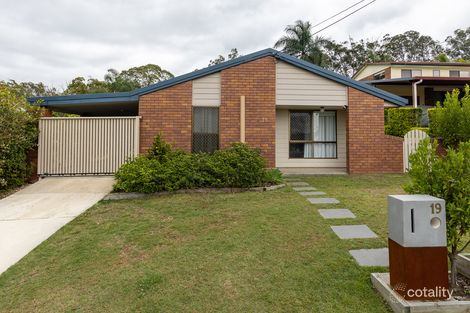 Property photo of 19 Heatherlea Street Brendale QLD 4500