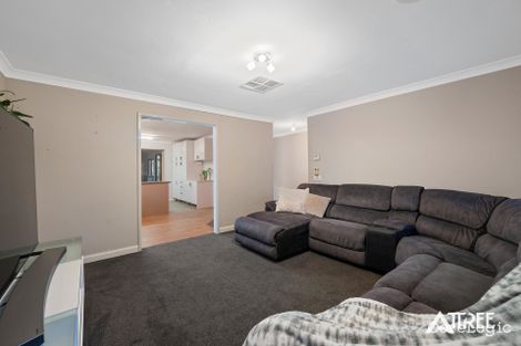 Property photo of 13 Jade Street Mount Richon WA 6112