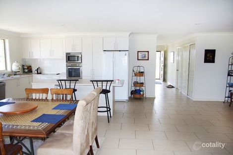 Property photo of 31 Bluehaven Drive Old Bar NSW 2430
