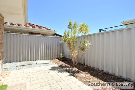Property photo of 2/25 Dale Road Armadale WA 6112