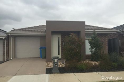 Property photo of 18 Hestia Avenue Cranbourne West VIC 3977