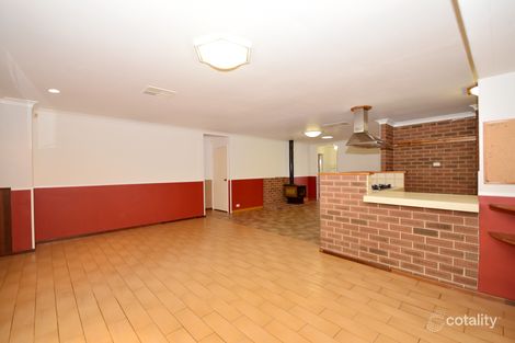 Property photo of 11 Bartlett Place Parmelia WA 6167