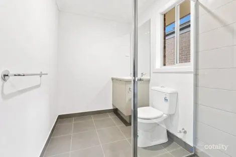 Property photo of 8 Hanson Street Thornhill Park VIC 3335