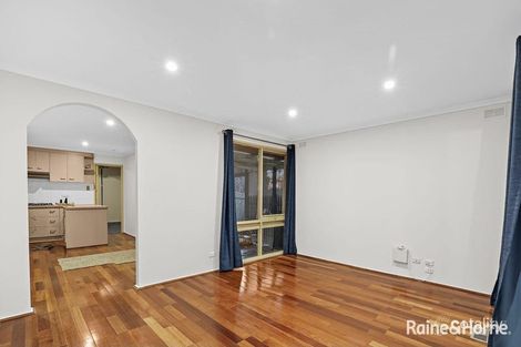 Property photo of 33 James Cook Drive Cranbourne VIC 3977