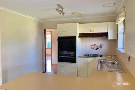 18 Richmond Cres, Werribee, VIC 3030