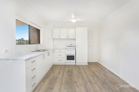 Property photo of 2/1194 Gold Coast Highway Palm Beach QLD 4221