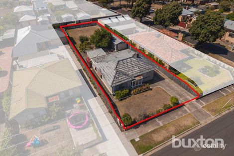 Property photo of 16 June Avenue Hamlyn Heights VIC 3215