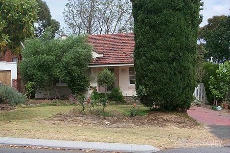 Property photo of 25 Auborough Street Doubleview WA 6018