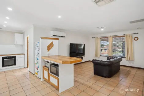 Property photo of 97 Baltimore Parade Merriwa WA 6030