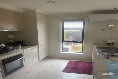 Property photo of 20 Fouz Street Roxburgh Park VIC 3064