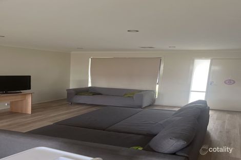 Property photo of 20 Fouz Street Roxburgh Park VIC 3064