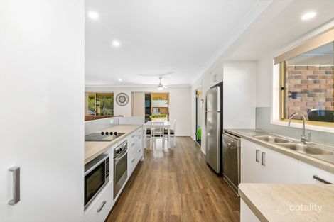 Property photo of 2 Darren Close Victoria Point QLD 4165