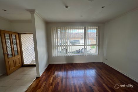 Property photo of 2/2 Elizabeth Street St Albans VIC 3021