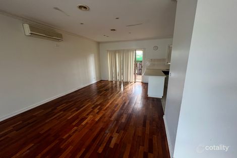 Property photo of 2/2 Elizabeth Street St Albans VIC 3021
