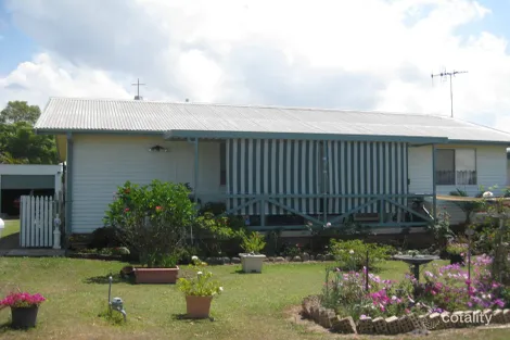 Property photo of 24 Plummer Street Taree NSW 2430