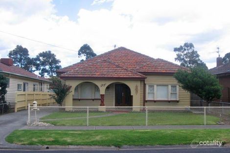 77 Springhall Pde, Pascoe Vale South, VIC 3044