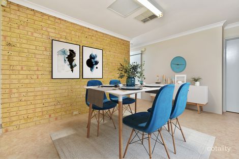 Property photo of 33 Berkshire Drive Beldon WA 6027