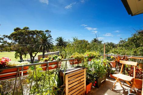 Property photo of 11/29 Spenser Street St Kilda VIC 3182