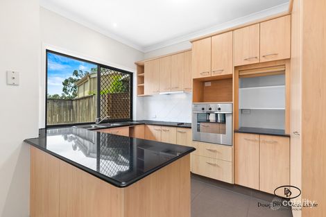 Property photo of 2/20 Prospect Terrace St Lucia QLD 4067