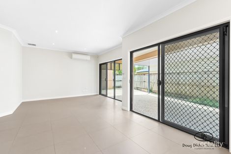 Property photo of 2/20 Prospect Terrace St Lucia QLD 4067